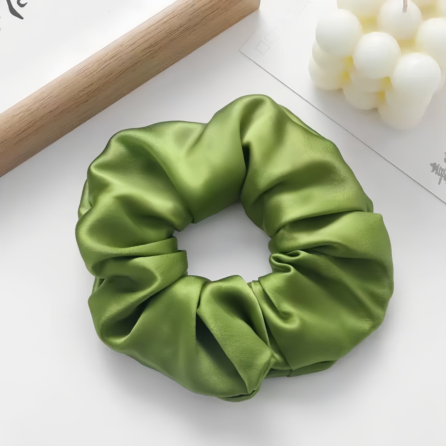 30 Momme Mulberry Silk Scrunchie – 100% Pure Natural Silk Hair Tie